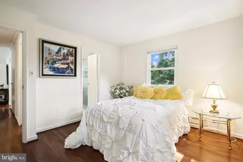 8116 Old Oaks Dr, Springfield, VA 22152 photo 22