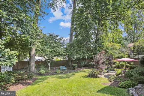 8116 Old Oaks Dr, Springfield, VA 22152 photo 45