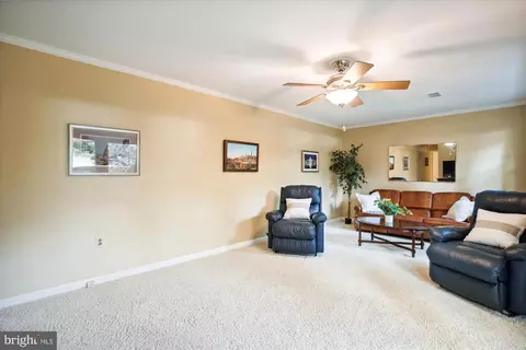 8116 Old Oaks Dr, Springfield, VA 22152 photo 33