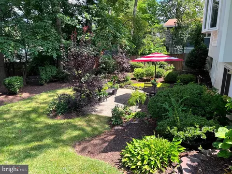 8116 Old Oaks Dr, Springfield, VA 22152 photo 46