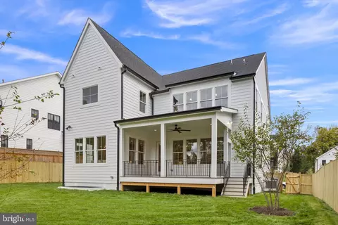 6444 Tucker Ave, Mclean, VA 22101 photo 22