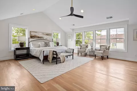 6444 Tucker Ave, Mclean, VA 22101 photo 14