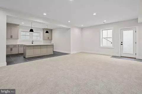 6444 Tucker Ave, Mclean, VA 22101 photo 17