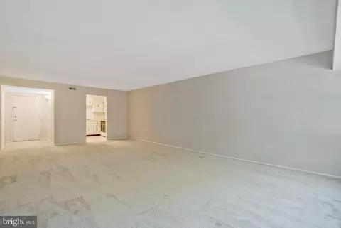 7600 Tremayne Pl #102, Mclean, VA 22102 photo 9