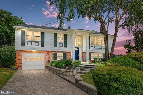 9000 Greer Ct, Fairfax, VA 22031