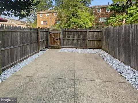 5807 Torington Dr #844, Springfield, VA 22152 photo 8