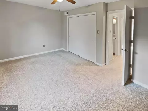 5807 Torington Dr #844, Springfield, VA 22152 photo 13