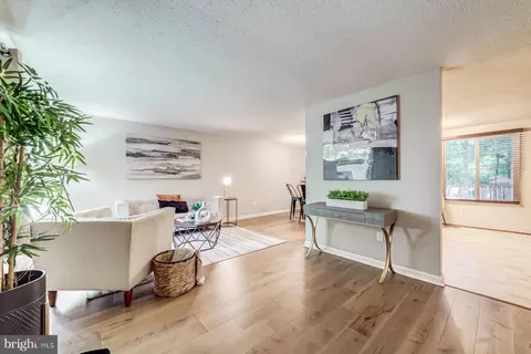 6004 Windward Dr, Burke, VA 22015 photo 10