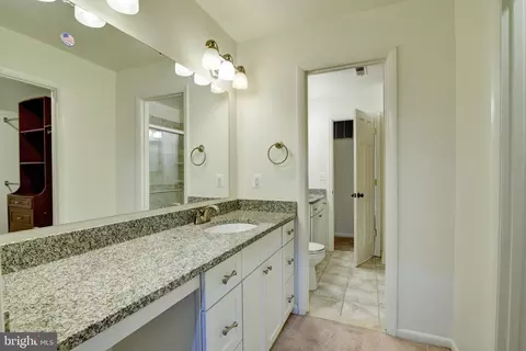 2001 Halyard Ln, Reston, VA 20191 photo 31