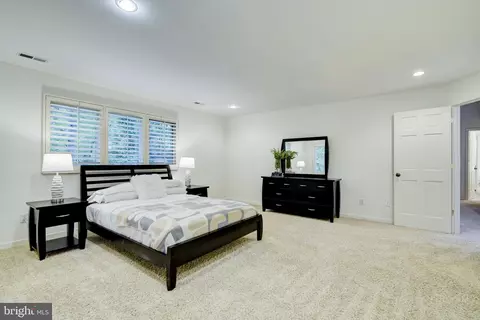 2001 Halyard Ln, Reston, VA 20191 photo 25