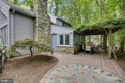 2001 Halyard Ln, Reston, VA 20191 photo 5