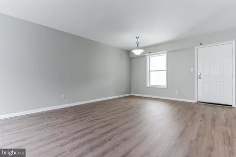 3179 Summit Square Dr #2-E6, Oakton, VA 22124 photo 7