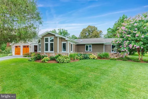 1622 Westmoreland St, Mclean, VA 22101