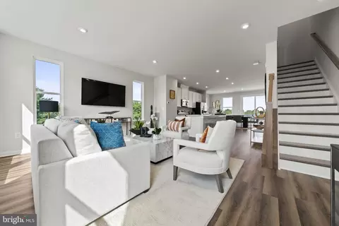 14188 Gypsum Loop, Chantilly, VA 20151
