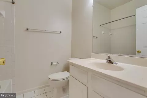 8517 Bertsky Ln, Lorton, VA 22079 photo 16
