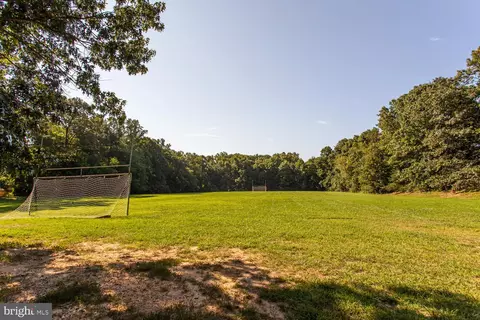 8517 Bertsky Ln, Lorton, VA 22079 photo 39