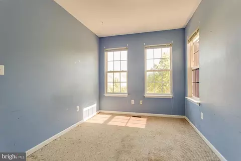 8517 Bertsky Ln, Lorton, VA 22079 photo 20