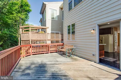 8517 Bertsky Ln, Lorton, VA 22079 photo 34