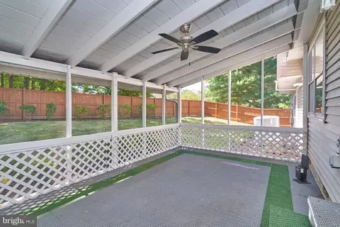2349 Rosedown Dr, Reston, VA 20191 photo 29