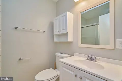 2349 Rosedown Dr, Reston, VA 20191 photo 18
