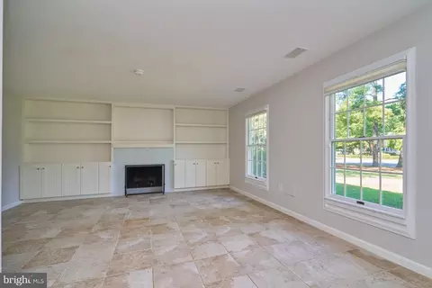2349 Rosedown Dr, Reston, VA 20191 photo 23