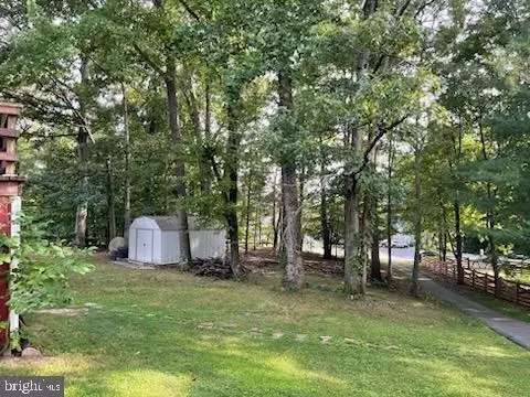 8735 Cold Plain Ct, Springfield, VA 22153 photo 3