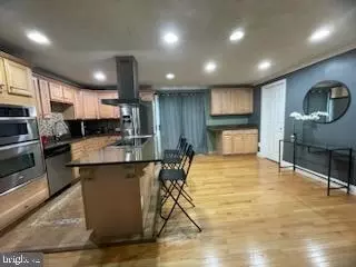 8735 Cold Plain Ct, Springfield, VA 22153 photo 5