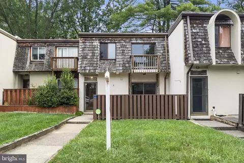 1644 Valencia Way, Reston, VA 20190