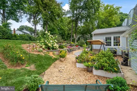 6414 Brentford Dr, Springfield, VA 22152 photo 66