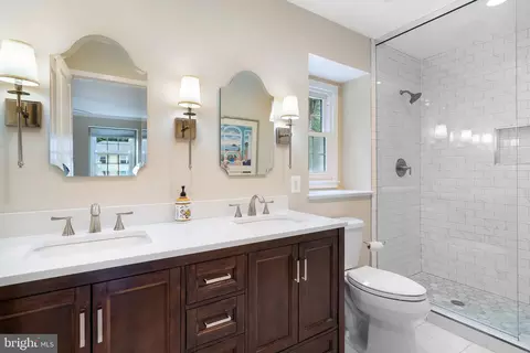 6414 Brentford Dr, Springfield, VA 22152 photo 42