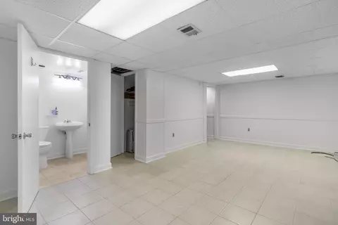 6414 Brentford Dr, Springfield, VA 22152 photo 56