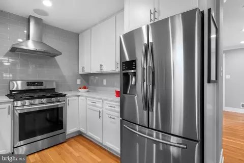 6414 Brentford Dr, Springfield, VA 22152 photo 18