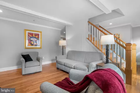 6414 Brentford Dr, Springfield, VA 22152 photo 13
