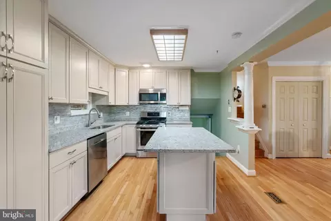 7514 Jervis St, Springfield, VA 22151 photo 16
