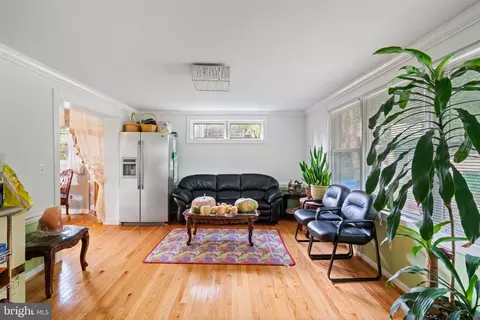 7514 Jervis St, Springfield, VA 22151 photo 9