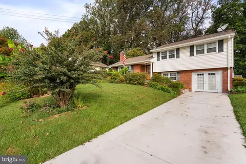 7514 Jervis St, Springfield, VA 22151 photo 2