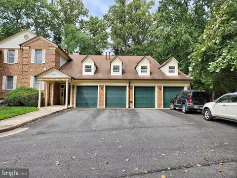 7252 Glen Hollow Ct #3, Annandale, VA 22003