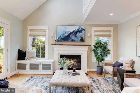 13172 Ruby Lace Ct, Herndon, VA 20171 photo 9