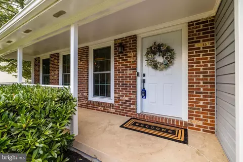 13172 Ruby Lace Ct, Herndon, VA 20171 photo 5