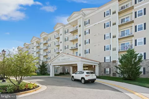 6301 Edsall Rd #103, Alexandria, VA 22312