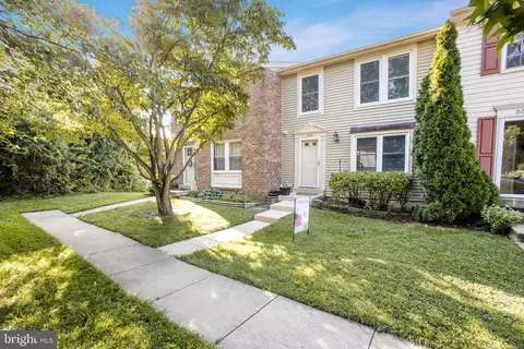 5547 Hecate Ct, Fairfax, VA 22032
