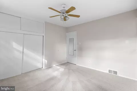 5930 Atteentee Rd, Springfield, VA 22150 photo 23