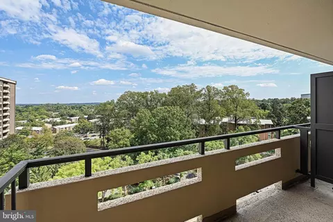 1808 Old Meadow Rd #1112, Mclean, VA 22102 photo 31