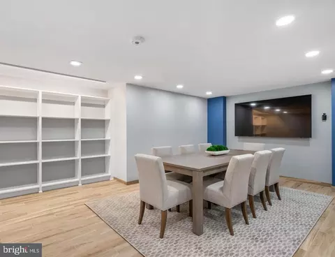 1808 Old Meadow Rd #1112, Mclean, VA 22102 photo 47