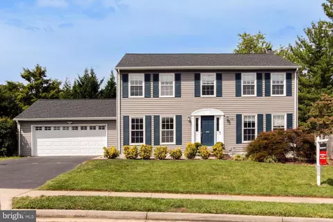 1440 Kingsvale Cir, Herndon, VA 20170