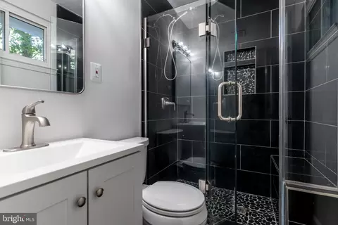 5307 Rolling Rd, Springfield, VA 22151 photo 25