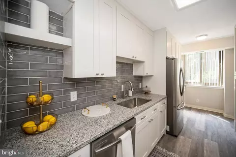 5505 Seminary Rd #101N, Falls Church, VA 22041
