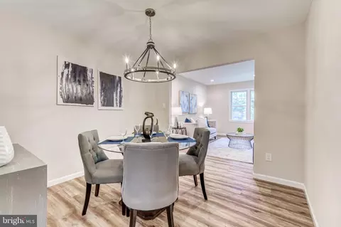 8563 Chester Grove Ct, Springfield, VA 22153 photo 6
