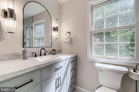 8563 Chester Grove Ct, Springfield, VA 22153 photo 13