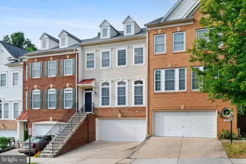 3352 Beechcliff Dr, Alexandria, VA 22306